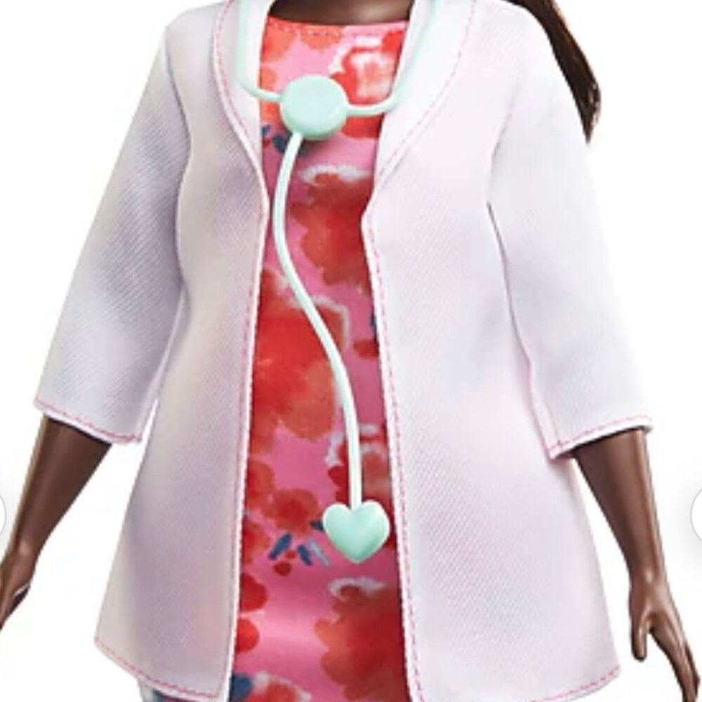 Barbie - Picture 7 of 8